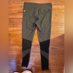 Fabletics gray leggings